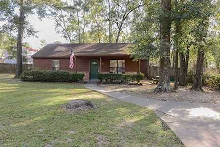 5715 Bombadil Court Tallahassee, FL 32303