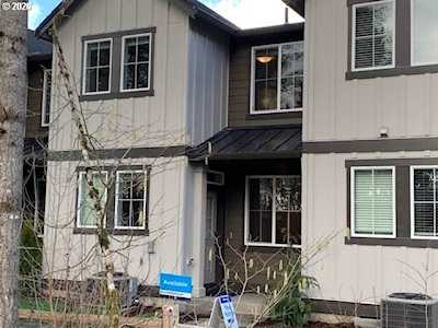 6288 SE Harkness Ln #LT187 Hillsboro, OR 97123