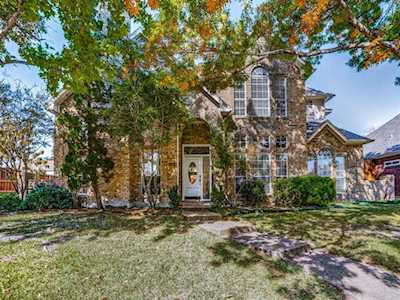 4235 W Creek Drive Dallas, TX 75287