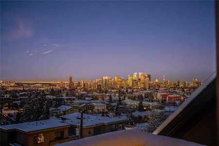 2012 29 Avenue SW Calgary, AB T2T 1N3