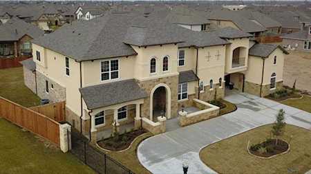 11107 E Elm Creek Falls Ct Cypress, TX 77433