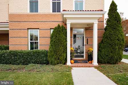 2401 Conoy St Alexandria, VA 22301