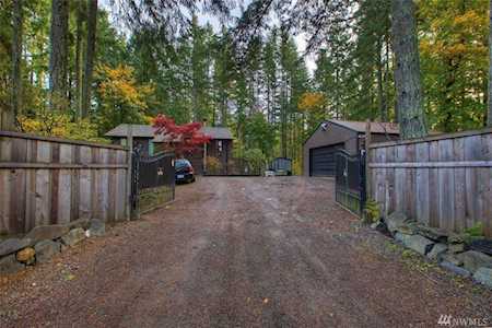 6825 Phillips Rd SE Port Orchard, WA 98367
