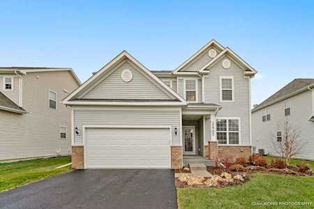 2507 Balsam Cove Rd Naperville, IL 60563