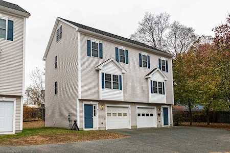 1016 Middlesex St #5 Lowell, MA 01851