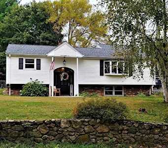 785 Old Post Rd North Attleboro, MA 02760