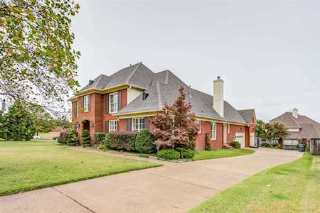 4522 Ravenwood Oak Dr Lakeland, TN 38002