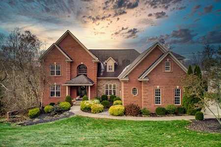 2706 Spring Pond Ct La Grange, KY 40031