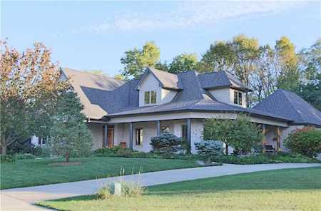 4298 S Woodbridge Lane New Palestine, IN 46163