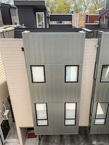 1119 34th Ave #C Seattle, WA 98122