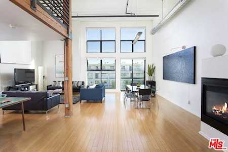 4115 Glencoe Avenue #405 Marina Del Rey, CA 90292