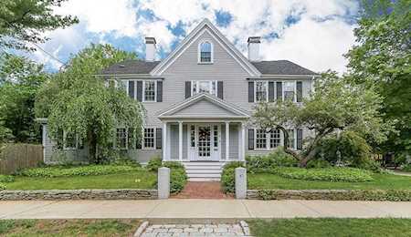 43 Chestnut St: Precinct 1 Dedham, MA 02026