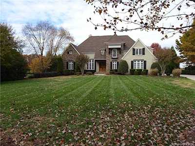 131 Milford Circle Mooresville, NC 28117