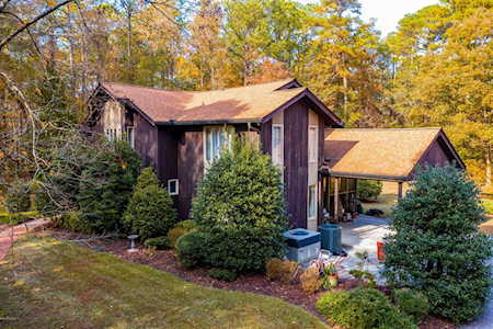 1324 Forest Acres Drive Greenville, NC 27834