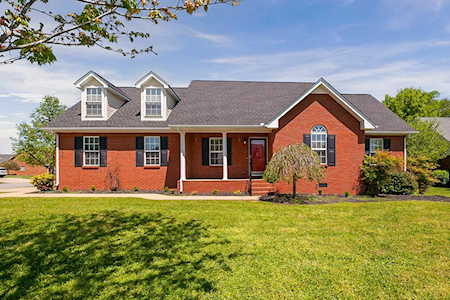 832 Renaissance Ave Murfreesboro, TN 37129