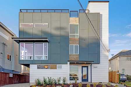 2444 NW 61st St Seattle, WA 98107