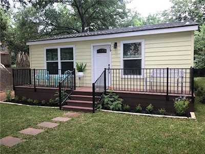 909 Ellingson Ln Austin, TX 78751