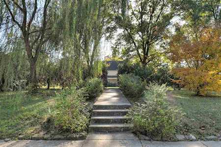 1769 Overton Park Ave Memphis, TN 38112