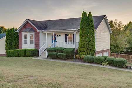 111 Riverbend Dr Pegram, TN 37143