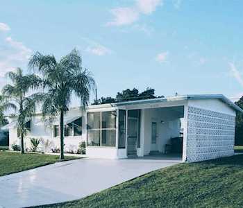 21274 Glendale Avenue Port Charlotte, FL 33952