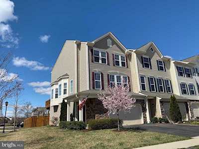 25191 Hummocky Terrace Aldie, VA 20105