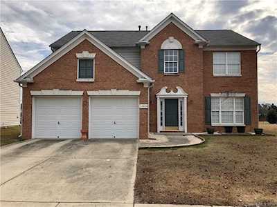 10808 Fountaingrove Dr Charlotte, NC 28262
