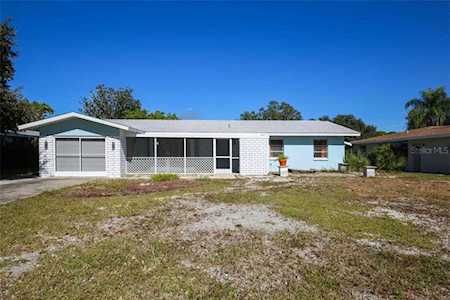 237 Caddy Road Rotonda West, FL 33947