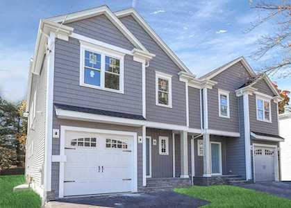 11 Oak Ave #11 Newton, MA 02465