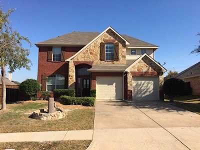 9748 Ellery Avenue Plano, TX 75025