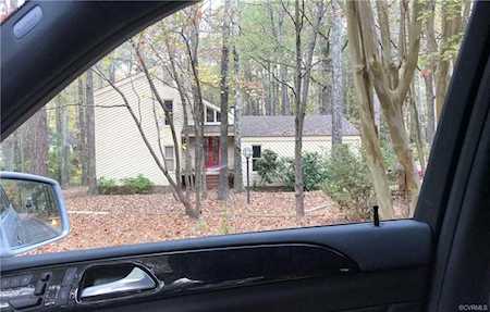 3218 Fortunes Ridge Rd Chesterfield, VA 23112
