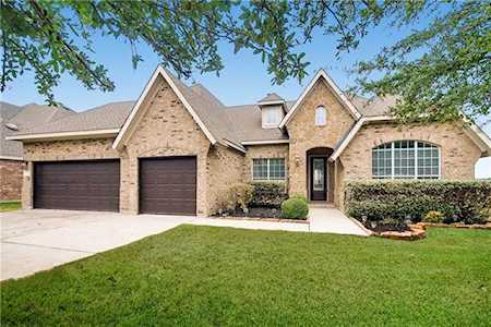 302 Las Colinas Dr Georgetown, TX 78628
