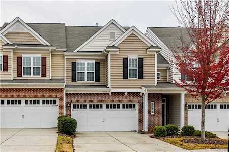 10916 Cripple Creek Ln Charlotte, NC 28277