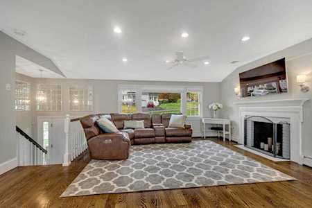 47 Thornberry Rd Winchester, MA 01890