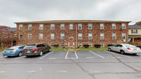 8132 Lake Terrace #F2 Louisville, KY 40222