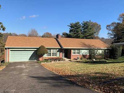 423 Kaelin Dr Louisville, KY 40207