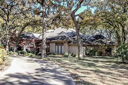 223 Westwood Drive Southlake, TX 76092