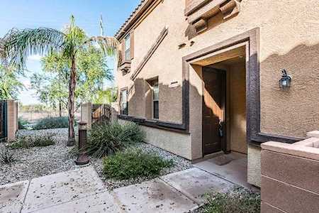 2926 E Dunbar Drive Phoenix, AZ 85042