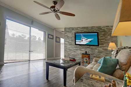 953 Springdale Circle Palm Springs, FL 33461