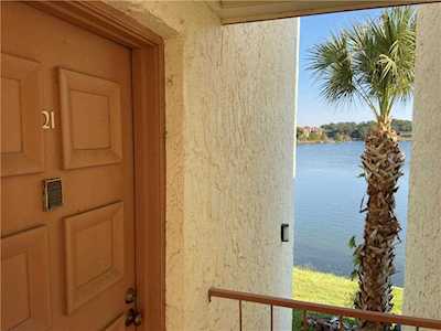 524 Orange Drive #21 Altamonte Springs, FL 32701