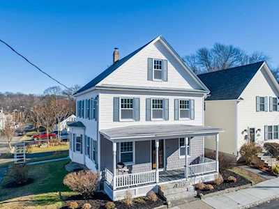131 Humphrey St Lowell, MA 01850