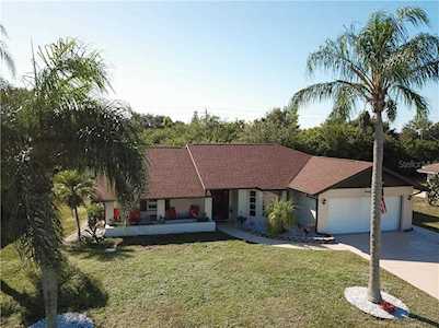 10097 Edmonton Avenue Englewood, FL 34224