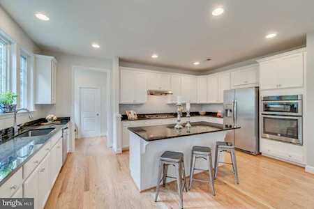 24643 Black Willow Dr Aldie, VA 20105
