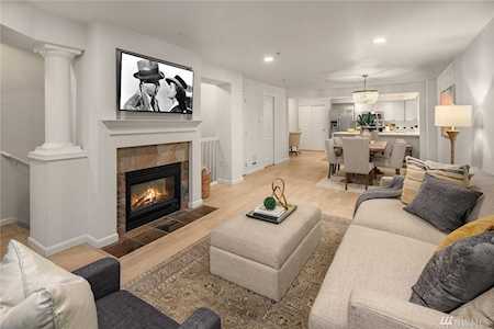 1525 NW 57th St #102 Seattle, WA 98107