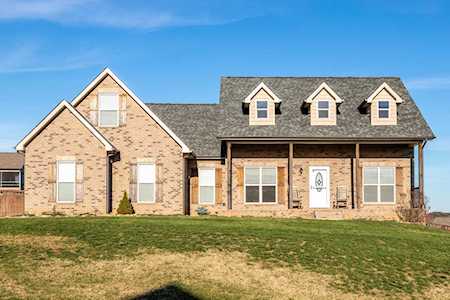 3143 Sagegrass Dr Louisville, TN 37777