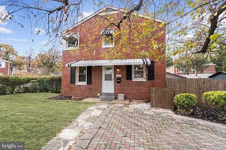 2424 Oakland St Arlington, VA 22206