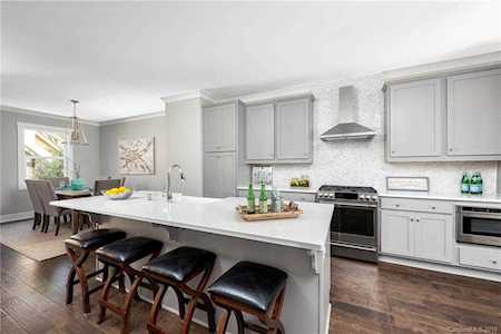 1609 Chatham Ave Charlotte, NC 28205