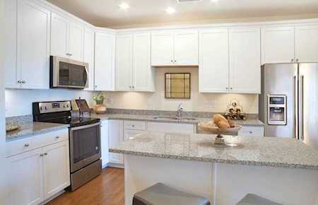 22 Farmstead Lane #408 Sudbury, MA 01776