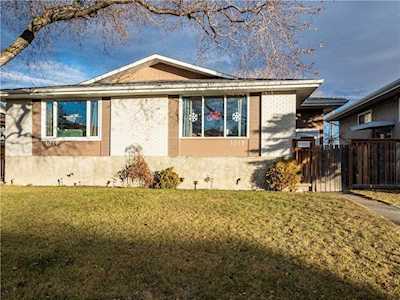 1019 Canfield Crescent SW Calgary, AB T2W 1K5
