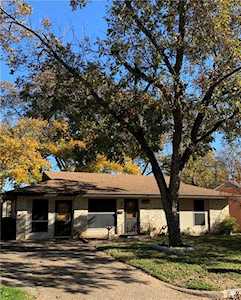 2006 Vallejo St Austin, TX 78757