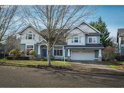 16764 SW Rogue River Ter Beaverton, OR 97006